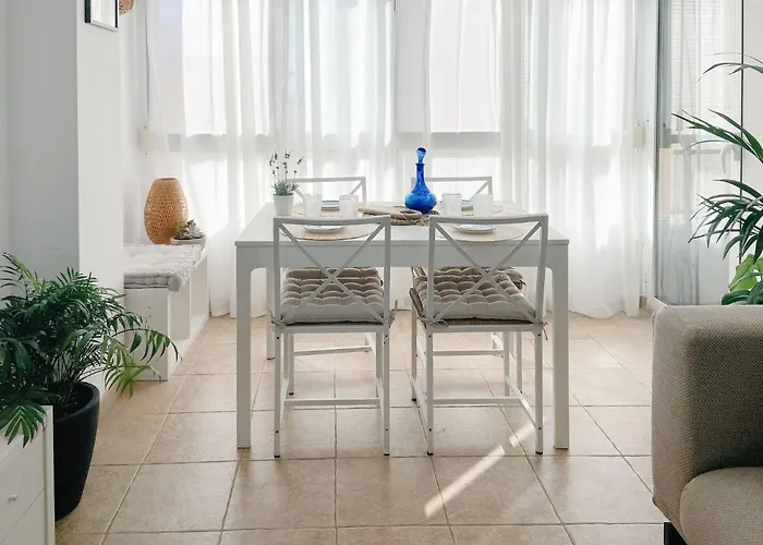 Apartament Ampolla Port